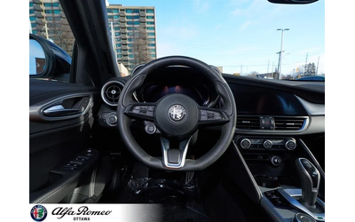 Alfa Romeo Giulia АвтоКредит* (ЦЕНА ДО БГ) - автомобили, коли, обяви за нови и употребявани 10