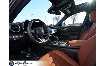 Alfa Romeo Giulia АвтоКредит* (ЦЕНА ДО БГ) - автомобили, коли, обяви за нови и употребявани 12