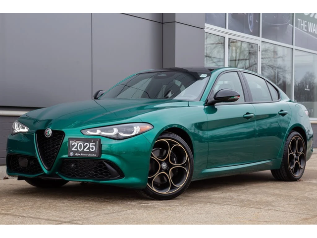 Alfa Romeo Giulia Intensa AWD АвтоКредит (ЦЕНА ДО БГ) - автомобили, коли, обяви за нови и употребявани 0