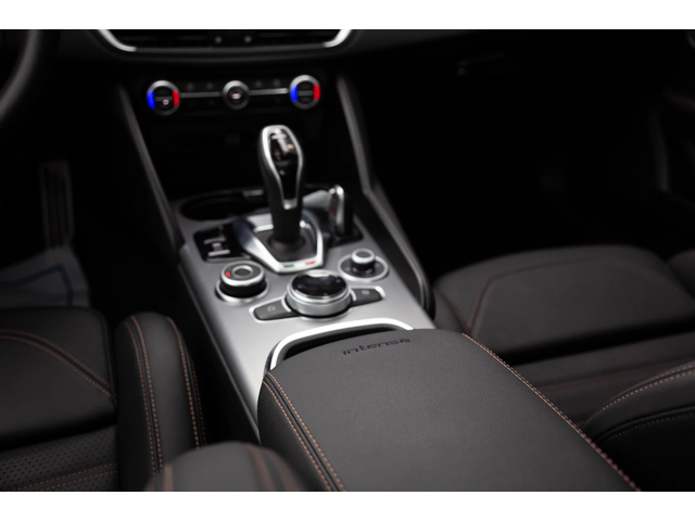 Alfa Romeo Giulia Intensa AWD АвтоКредит (ЦЕНА ДО БГ) - автомобили, коли, обяви за нови и употребявани 11