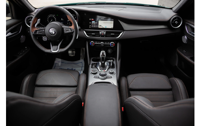 Alfa Romeo Giulia Intensa AWD АвтоКредит (ЦЕНА ДО БГ) - автомобили, коли, обяви за нови и употребявани 9