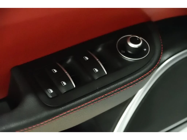 Alfa Romeo Giulia Ti Sport * АвтоКредит * (ЦЕНА ДО БГ) - автомобили, коли, обяви за нови и употребявани 15