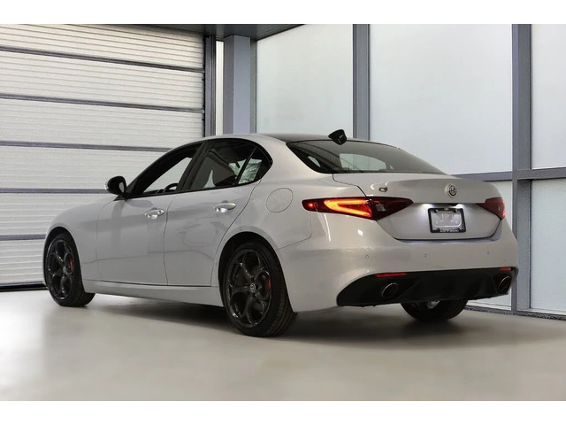 Alfa Romeo Giulia Ti Sport * АвтоКредит * (ЦЕНА ДО БГ) - автомобили, коли, обяви за нови и употребявани 3