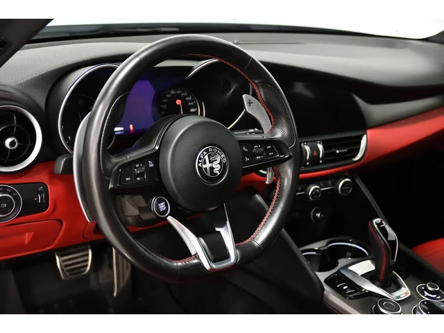 Alfa Romeo Giulia Ti Sport * АвтоКредит * (ЦЕНА ДО БГ) - автомобили, коли, обяви за нови и употребявани 8