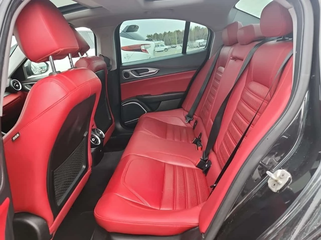 Alfa Romeo Giulia * TI SPORT * ПОДГРЕВ* KEYLESS* - автомобили, коли, обяви за нови и употребявани 10