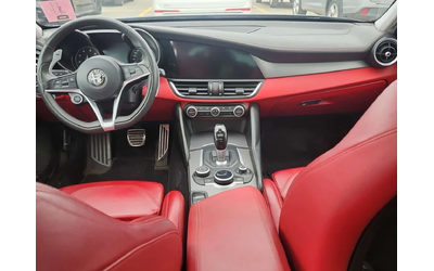 Alfa Romeo Giulia * TI SPORT * ПОДГРЕВ* KEYLESS* - автомобили, коли, обяви за нови и употребявани 9