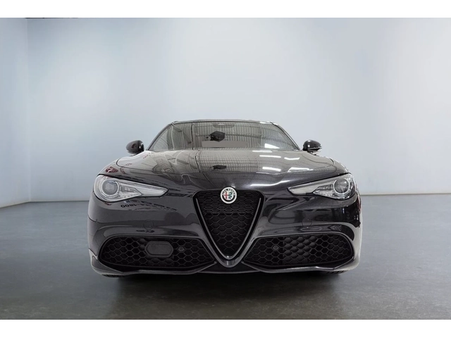 Alfa Romeo Giulia 2022 Alfa Romeo Giulia Veloce - автомобили, коли, обяви за нови и употребявани 1