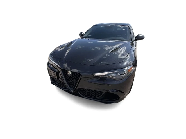 Alfa Romeo Giulia Quadrifoglio| От шоурум| лизинг! - автомобили, коли, обяви за нови и употребявани 3