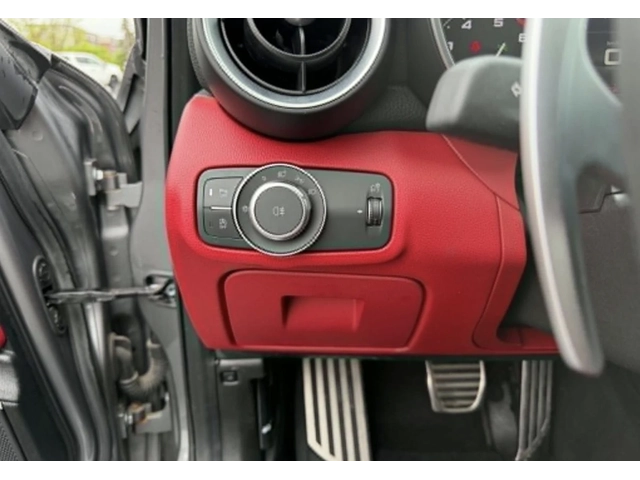 Alfa Romeo Giulia Ti berline sport Q4 / HARMAN KARDON / ПАНОРАМА / - автомобили, коли, обяви за нови и употребявани 14