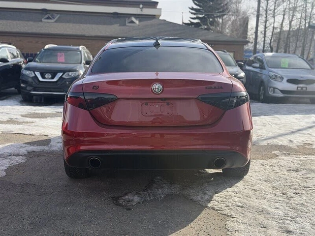 Alfa Romeo Giulia 2017* TI* AWD* MONZA RED* КРАЙНА ЦЕНА - автомобили, коли, обяви за нови и употребявани 2