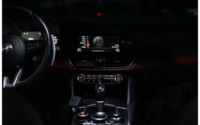 alfa-romeo-giulia-giulia-2-9-turbo-rwd-quadrifoglio - 5