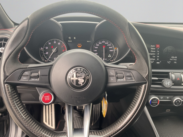 Alfa Romeo Giulia Quadrifoglio 2.9 V6 Biturbo 510 hp RWD - автомобили, коли, обяви за нови и употребявани 14