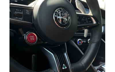 Alfa Romeo Giulia QV 2.9 V6 Bi-Turbo Petrol 520 hp AT8 RWD - автомобили, коли, обяви за нови и употребявани 12