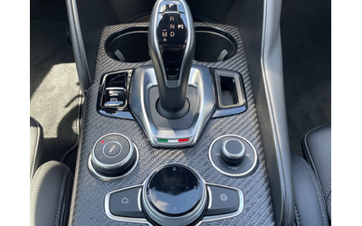 Alfa Romeo Giulia QV 2.9 V6 Bi-Turbo Petrol 520 hp AT8 RWD - автомобили, коли, обяви за нови и употребявани 18