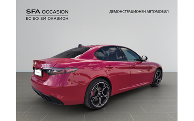 Alfa Romeo Giulia VELOCE 2.0 Petrol 280 hp AT8 Q4 - автомобили, коли, обяви за нови и употребявани 10