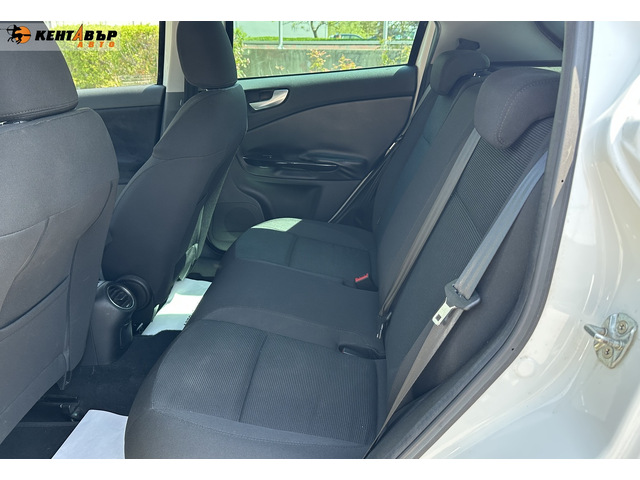 Alfa Romeo Giulietta 1.6d 105к.с. - автомобили, коли, обяви за нови и употребявани 9