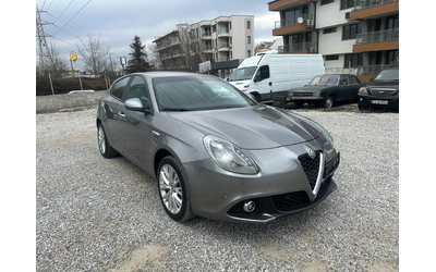 alfa-romeo-giulietta - 2