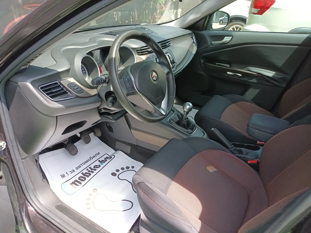 Alfa Romeo Giulietta FACELIFT/1.6JTDm - автомобили, коли, обяви за нови и употребявани 5