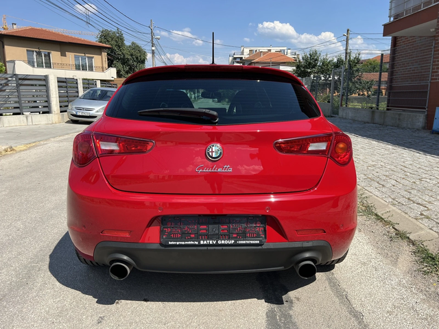 Alfa Romeo Giulietta Quadrifoglio-FACELIFT-1750-AVTOMAT-ШВЕЙЦАРИЯ - автомобили, коли, обяви за нови и употребявани 5