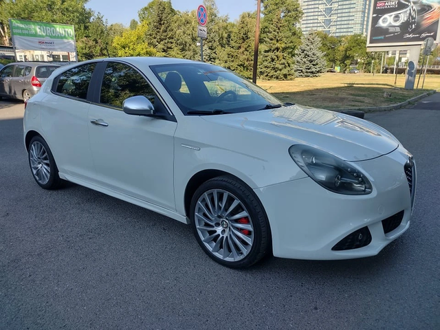 Alfa Romeo Giulietta 1, 4T 170ps AUTOMATIC - автомобили, коли, обяви за нови и употребявани 1