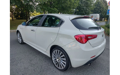 alfa-romeo-giulietta - 4