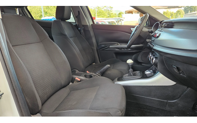 Alfa Romeo Giulietta JTD KLIMATIK/6skorosti/Euro-5 - автомобили, коли, обяви за нови и употребявани 11