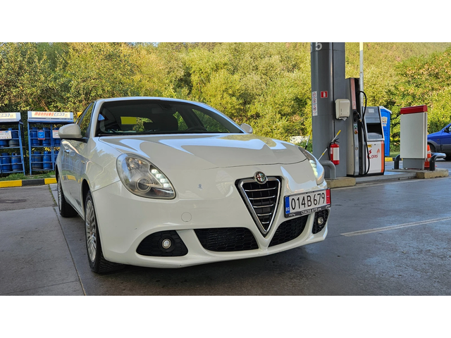 Alfa Romeo Giulietta JTD KLIMATIK/6skorosti/Euro-5 - автомобили, коли, обяви за нови и употребявани 7