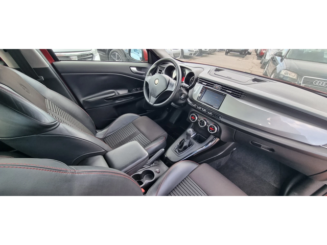 Alfa Romeo Giulietta 1.4 turbo 170k.c UNIKAT ITALIA EURO5 - автомобили, коли, обяви за нови и употребявани 14