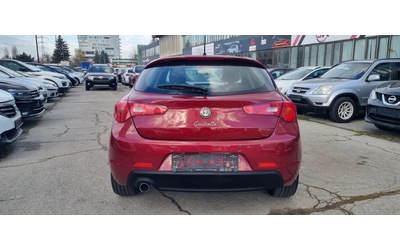 alfa-romeo-giulietta - 4