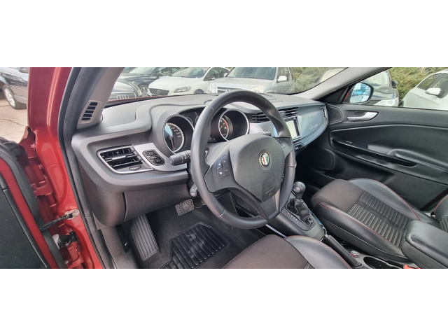 Alfa Romeo Giulietta 1.4 turbo 170k.c UNIKAT ITALIA EURO5 - автомобили, коли, обяви за нови и употребявани 9