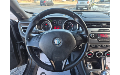 Alfa Romeo Giulietta JTD - автомобили, коли, обяви за нови и употребявани 12