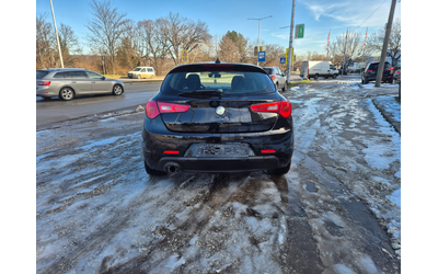 alfa-romeo-giulietta - 5