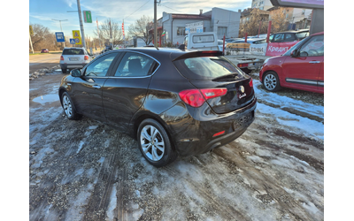 Alfa Romeo Giulietta JTD - автомобили, коли, обяви за нови и употребявани 6