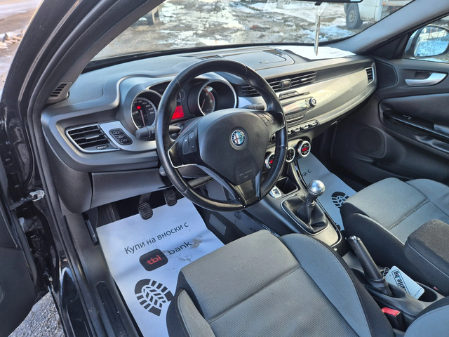 Alfa Romeo Giulietta JTD - автомобили, коли, обяви за нови и употребявани 8