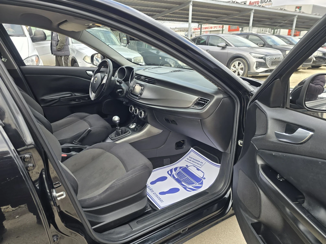 Alfa Romeo Giulietta 1.4i 120к.с Фабрична газ - автомобили, коли, обяви за нови и употребявани 12