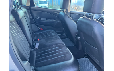 Alfa Romeo Giulietta 1.6M-JET-105-LED-ITALIA - автомобили, коли, обяви за нови и употребявани 6