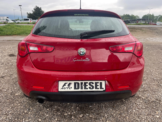 Alfa Romeo Giulietta 1.6m-jet-ITALIA - автомобили, коли, обяви за нови и употребявани 8