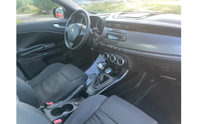 alfa-romeo-giulietta - 3