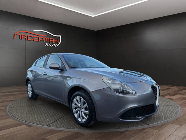 Alfa Romeo Giulietta 1.4i TURBO - автомобили, коли, обяви за нови и употребявани 1
