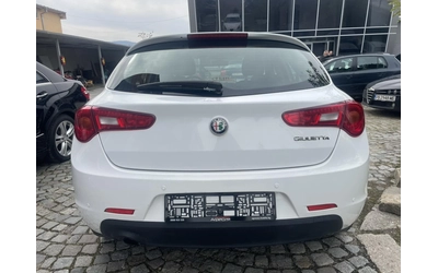 Alfa Romeo Giulietta 1.4T Euro 6 - автомобили, коли, обяви за нови и употребявани 6