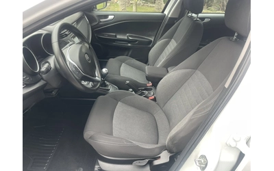 Alfa Romeo Giulietta 1.4T Euro 6 - автомобили, коли, обяви за нови и употребявани 9