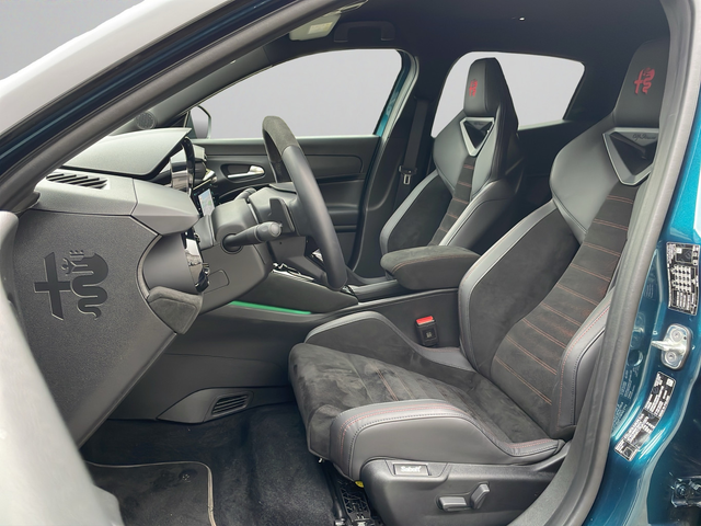 Alfa Romeo JUNIOR SPECIALE IBRIDA 1.2 48V-Hybrid 145HP - автомобили, коли, обяви за нови и употребявани 12
