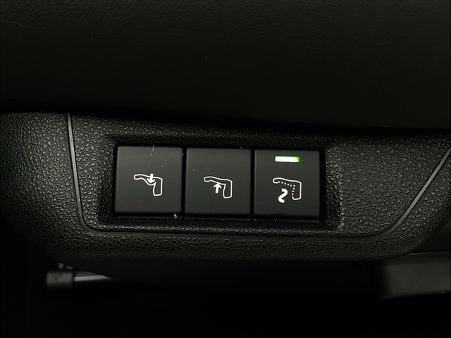 Alfa Romeo JUNIOR SPECIALE IBRIDA 1.2 48V-Hybrid 145HP - автомобили, коли, обяви за нови и употребявани 14