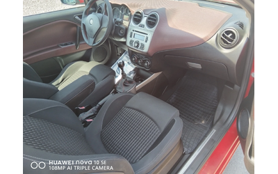 Alfa Romeo MiTo 1.4 GAZ - автомобили, коли, обяви за нови и употребявани 14