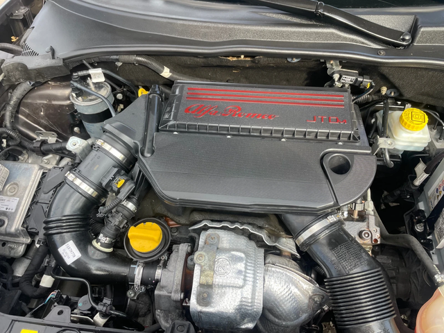 Alfa Romeo MiTo 1.6M-jet-NAVI-FEIS-ITALIA - автомобили, коли, обяви за нови и употребявани 12