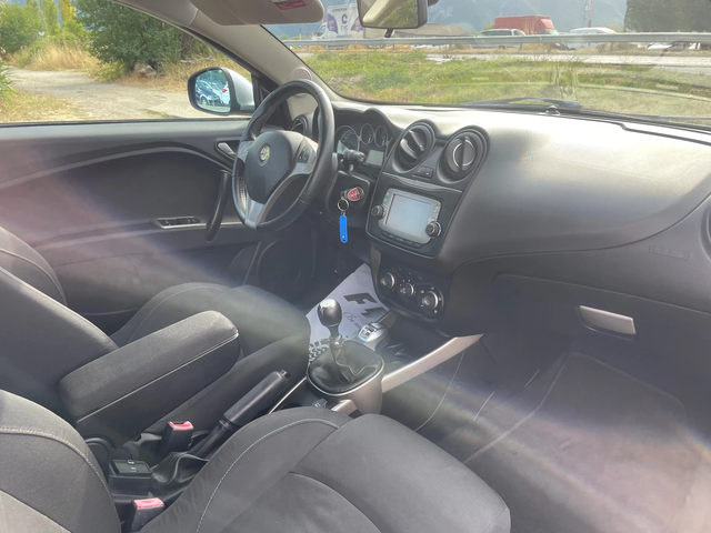 Alfa Romeo MiTo 1.6M-jet-NAVI-FEIS-ITALIA - автомобили, коли, обяви за нови и употребявани 4