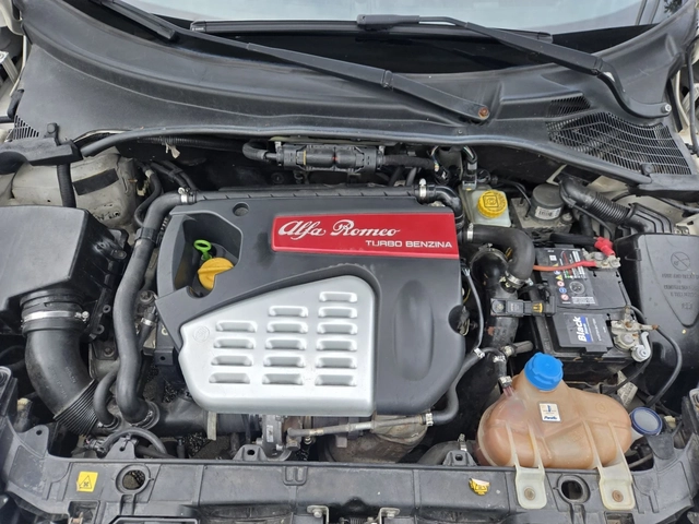 Alfa Romeo MiTo 1.4T-156, кс= 6СК= КЛИМАТРОНИК= АВТОПИЛОТ - автомобили, коли, обяви за нови и употребявани 15