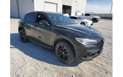 alfa-romeo-stelvio - 2