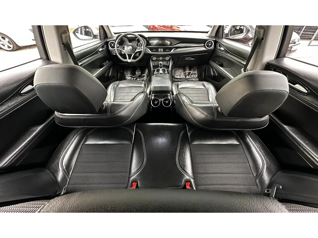Alfa Romeo Stelvio Q4 2.2D 209HP LANE ASSIST BLIND SPOT EU6B - автомобили, коли, обяви за нови и употребявани 8