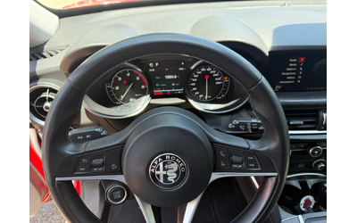 Alfa Romeo Stelvio 2.2 Q4 210kc - автомобили, коли, обяви за нови и употребявани 7